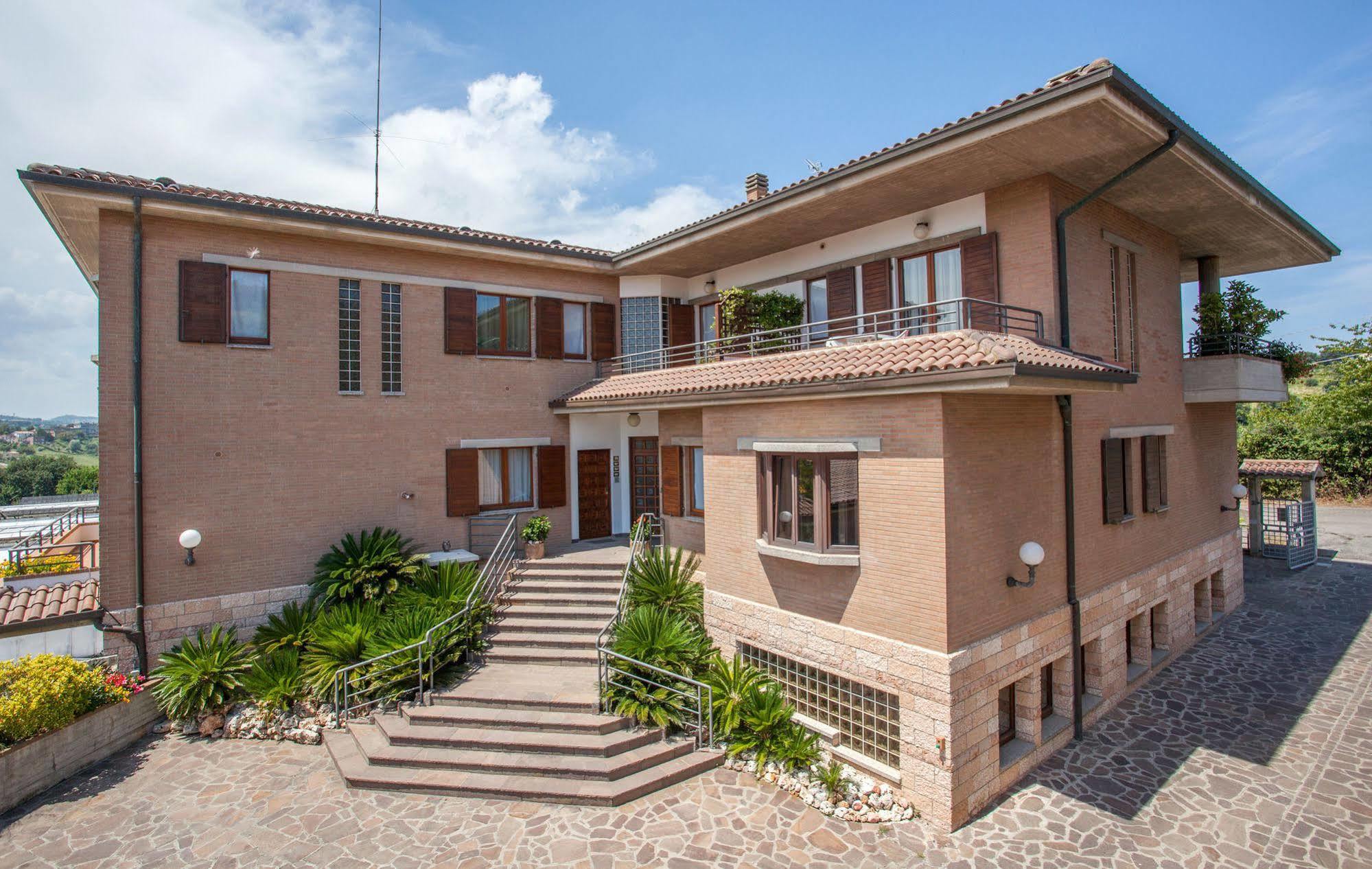 Fiori Del Conero Villa Ancona Luaran gambar